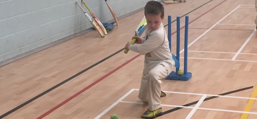 20% discount up to midnight Tuesday 28 November for Pete’s Christmas Holiday Cricket Camp in Ripon